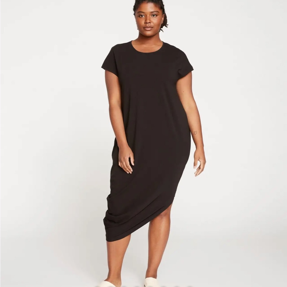 EUC Universal Standard Black Geneva Short sleeve dress